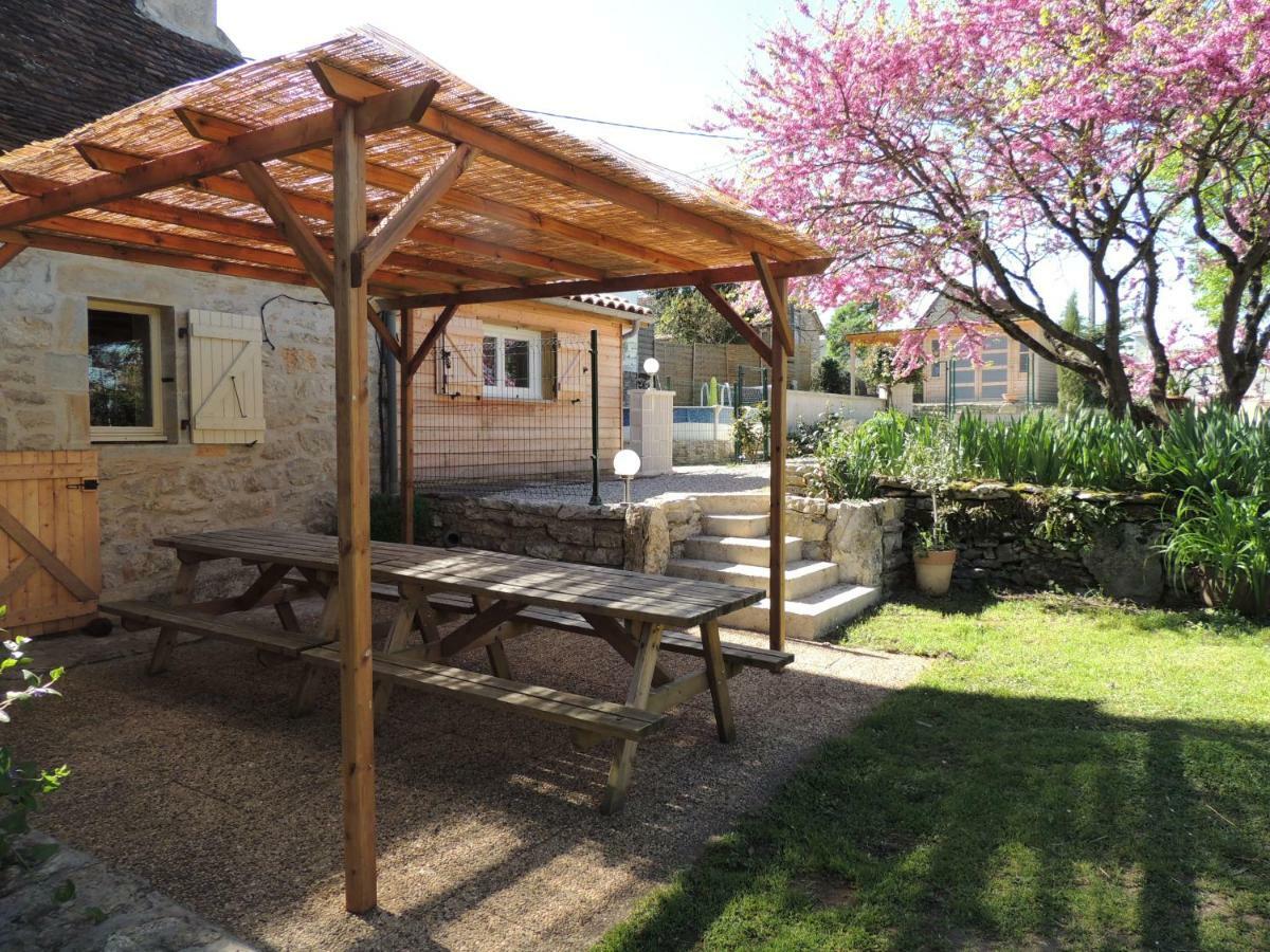 Le Pigeonnier Martel Exterior foto